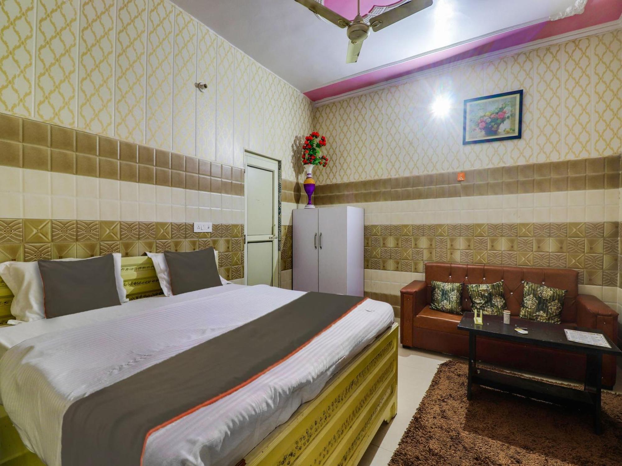 Collection O Paradise And Restaurant Hotel Kashipur Ngoại thất bức ảnh
