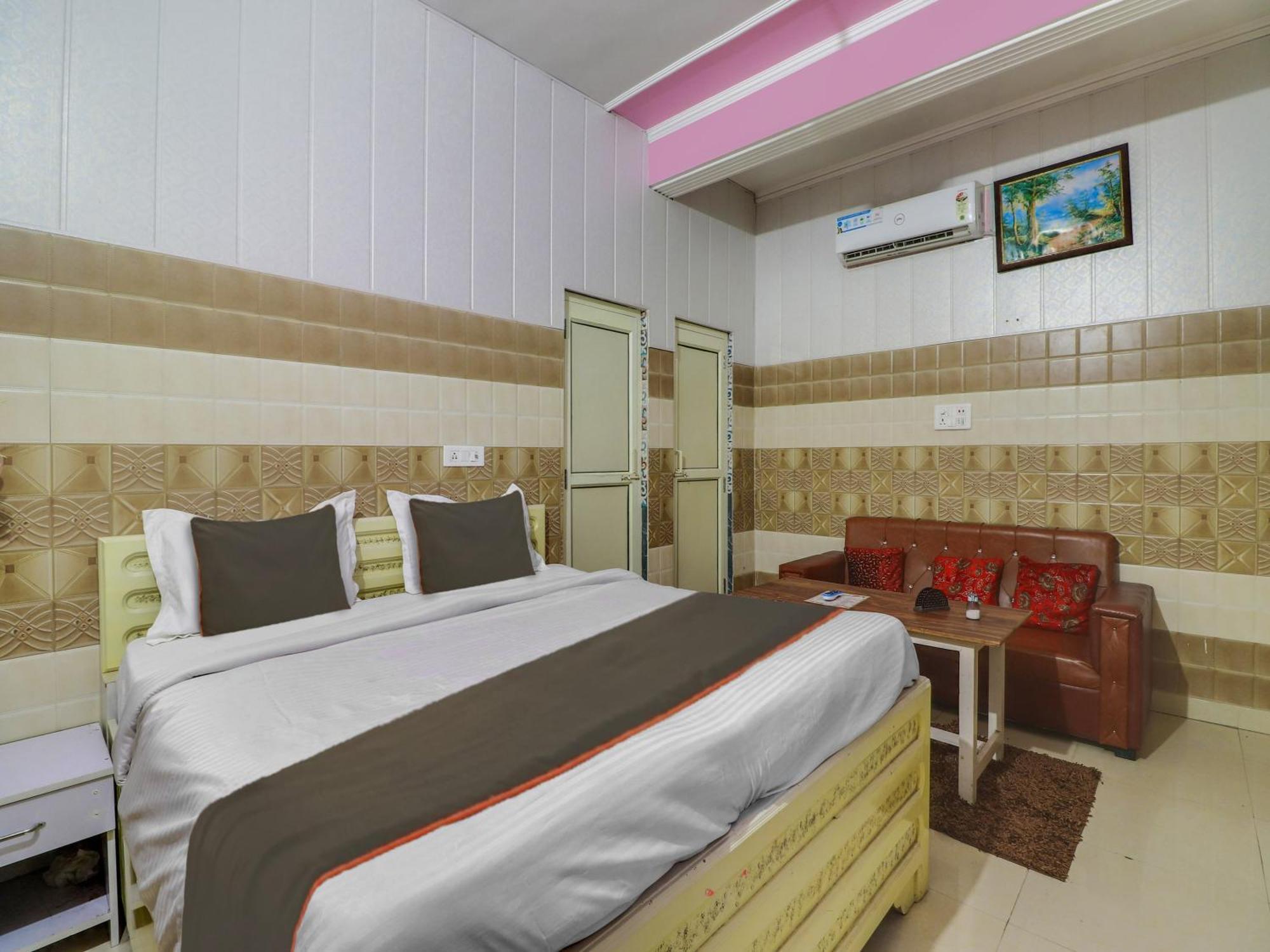 Collection O Paradise And Restaurant Hotel Kashipur Ngoại thất bức ảnh